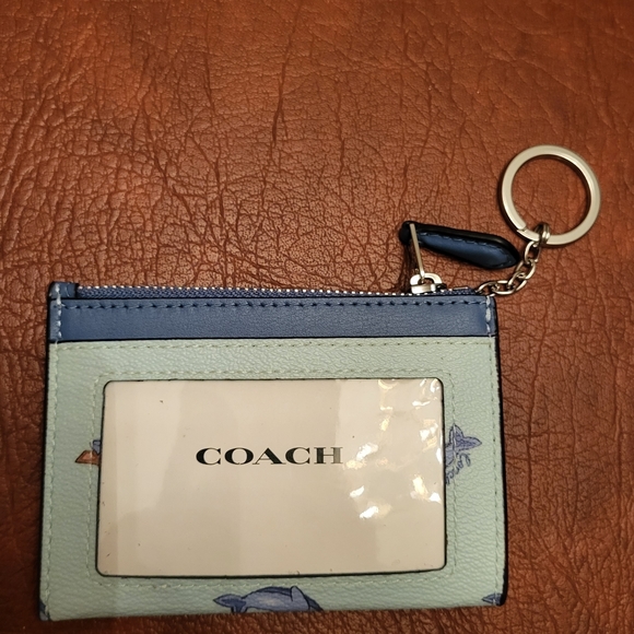 SOLD- NWT Dolphine Print Coach ID/ Change Purse! - Picture 2 of 4